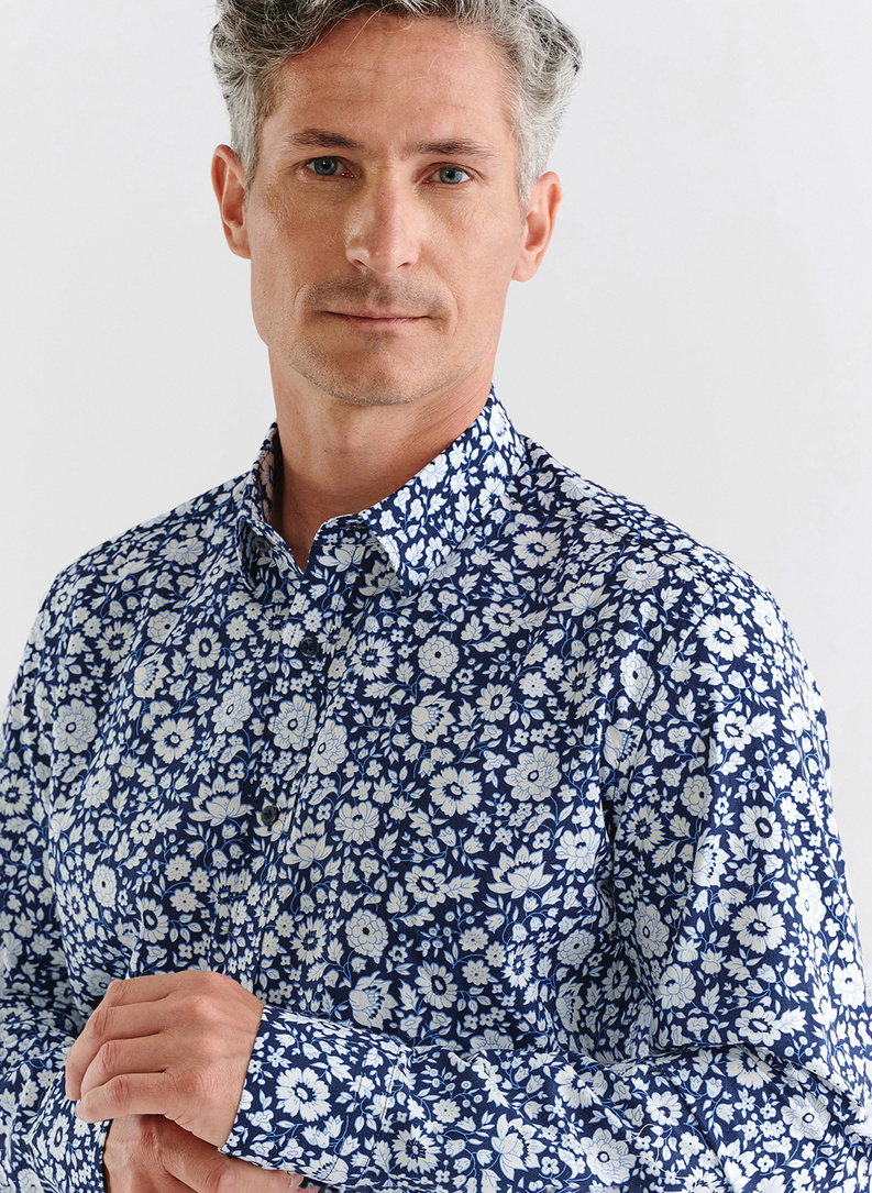 Granatowa koszula w białe kwiaty