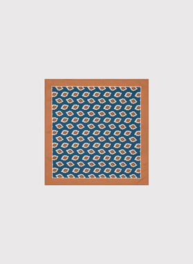 Niebieska poszetka męska ze wzorem na całej powierzchni