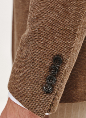 Brązowa marynarka z dzianiny