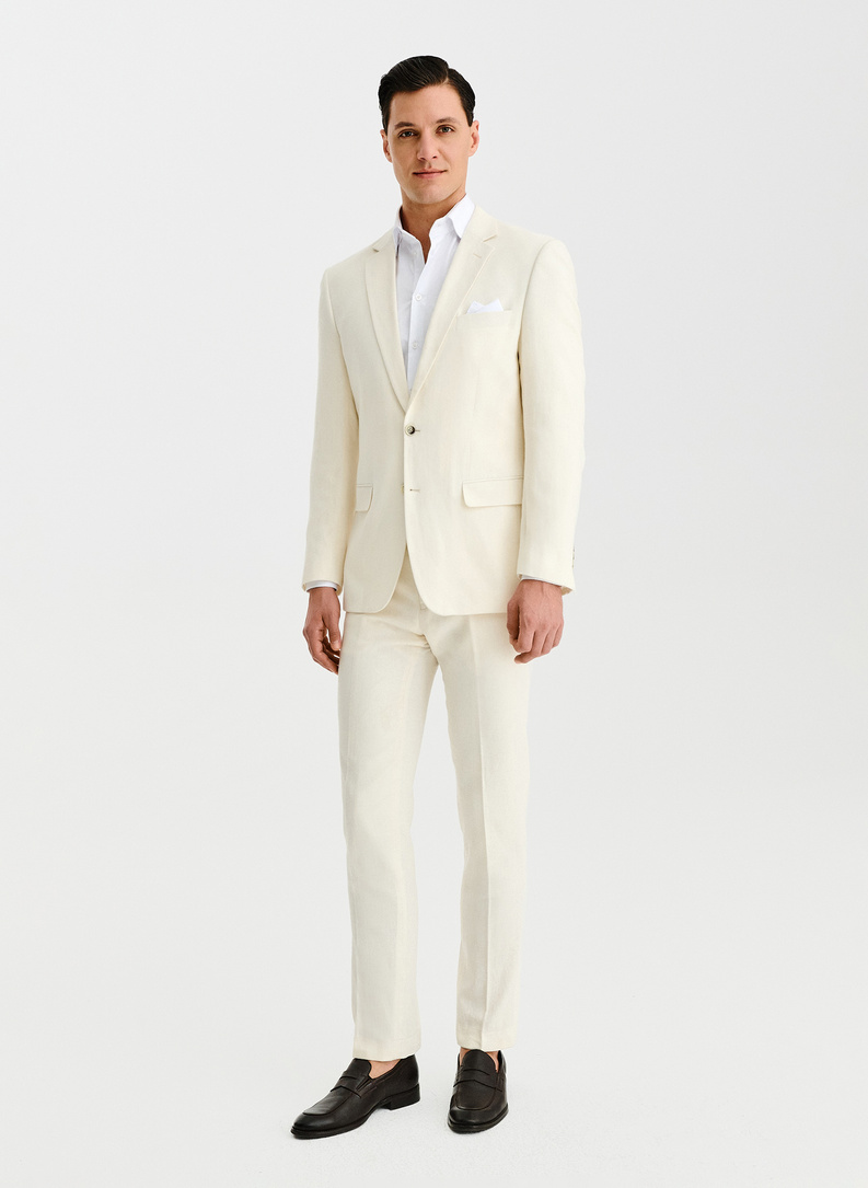 Ślubny beżowy garnitur z lnem