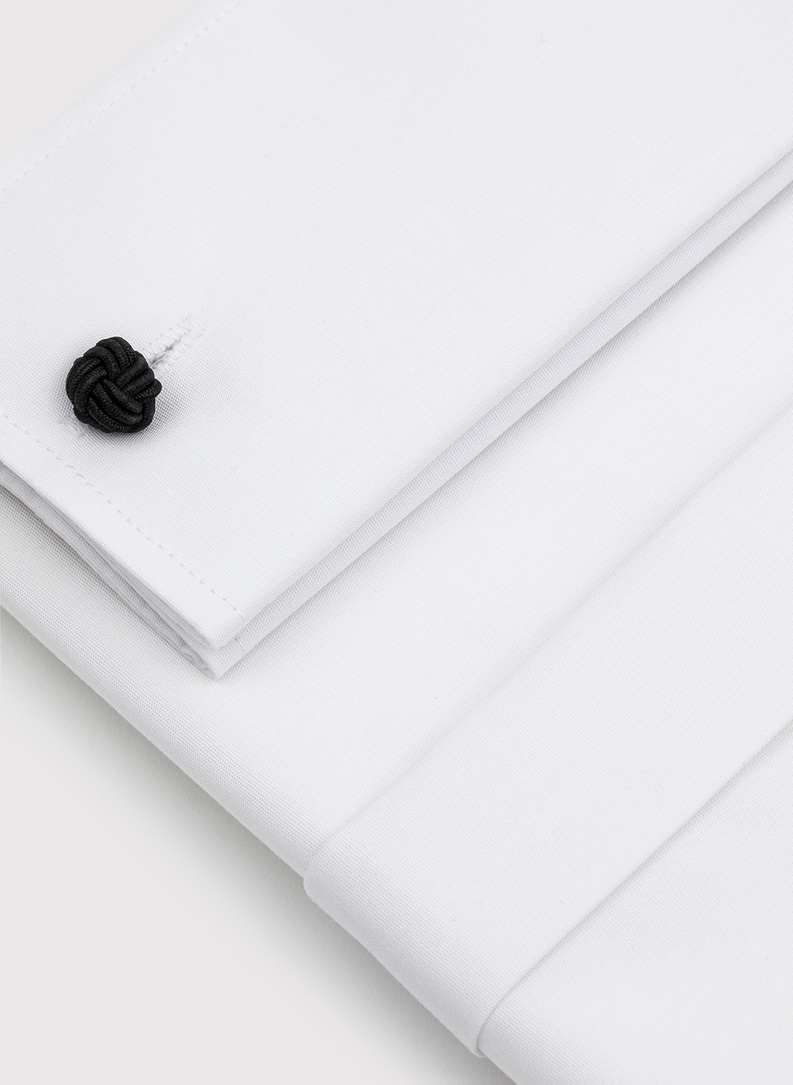 Biała koszula na spinki w fasonie regular