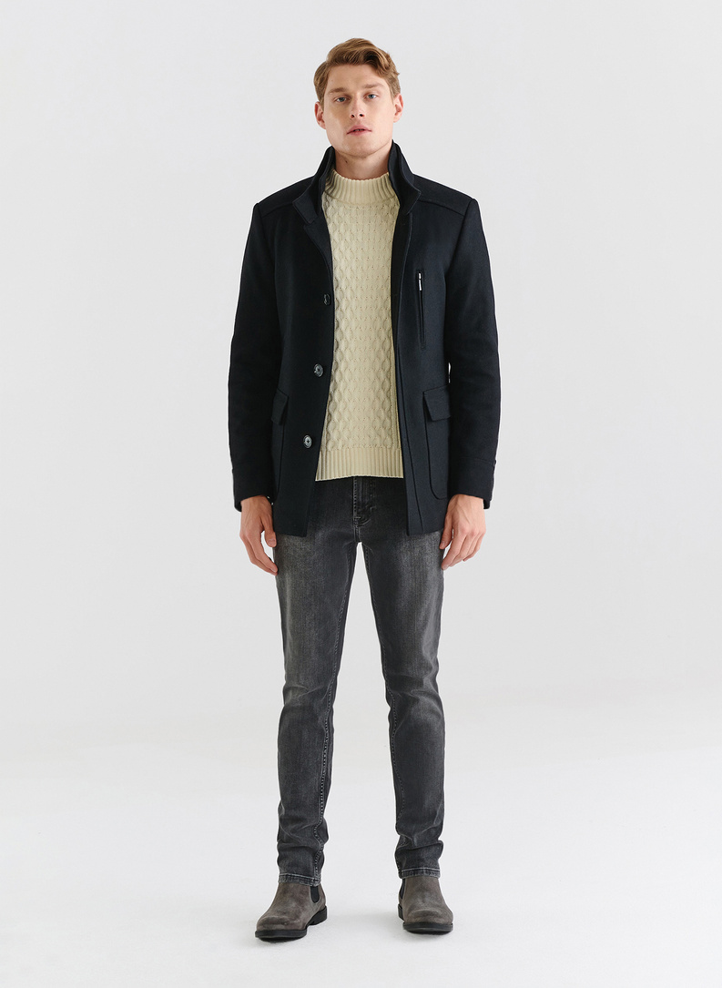 Czarny krótki płaszcz męski z wełną i kaszmirem