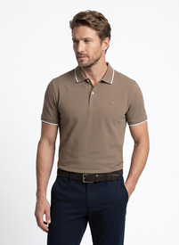 Brązowy t-shirt polo