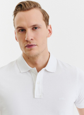 Gładki T-shirt polo w kolorze białym