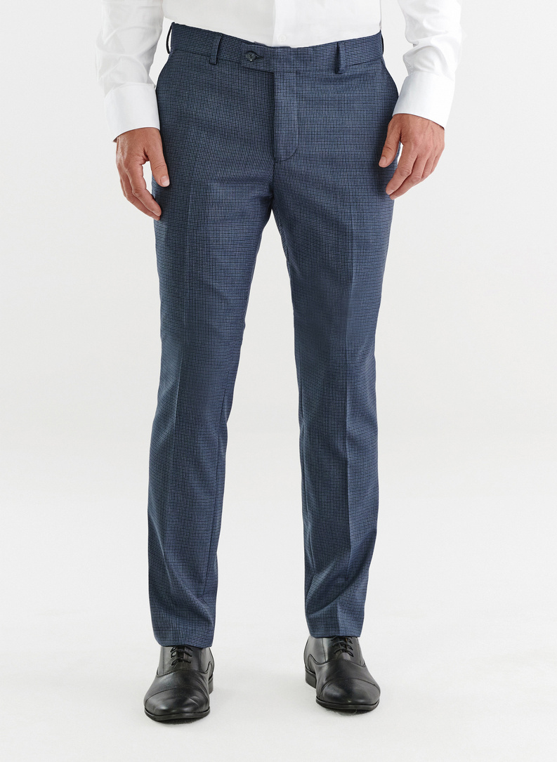 Granatowy garnitur męski w pepitkę