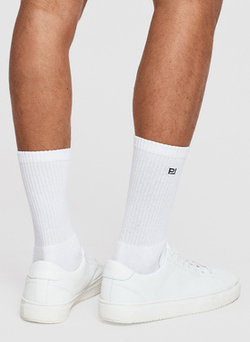 Białe skarpety męskie