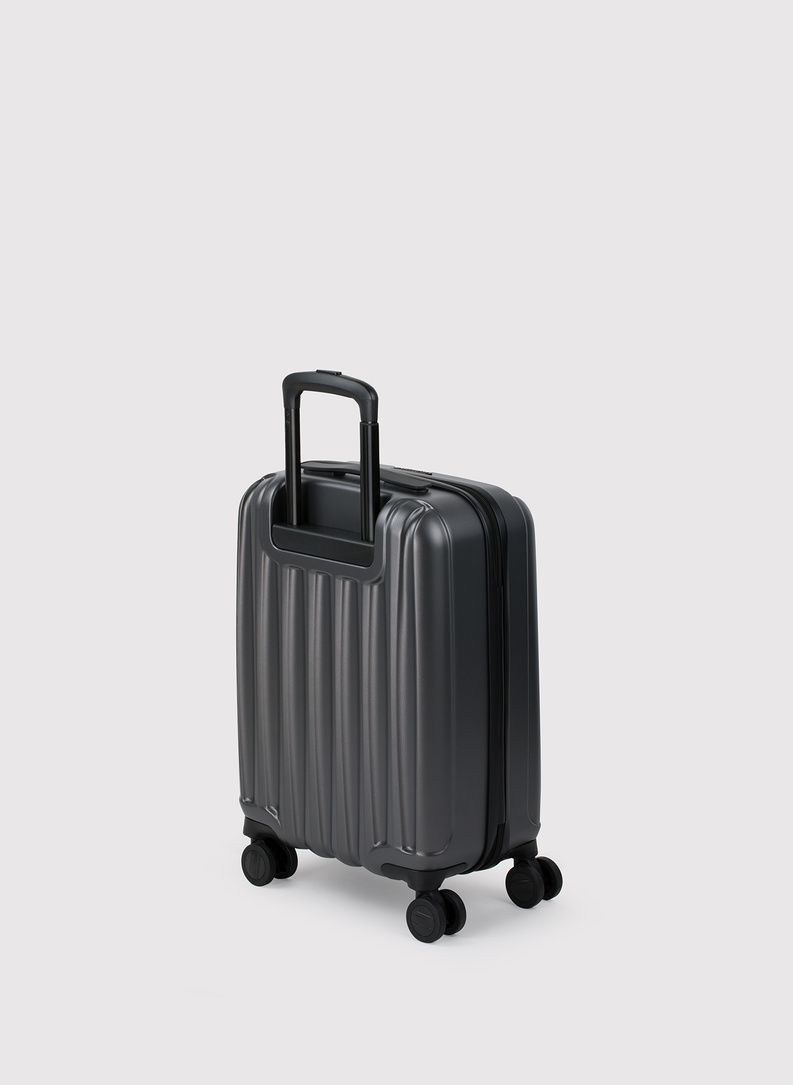 Komplet szarych walizek