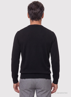 Czarny sweter v-neck
