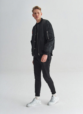 Czarne spodnie dresowe M22SF-WD-002-C-0