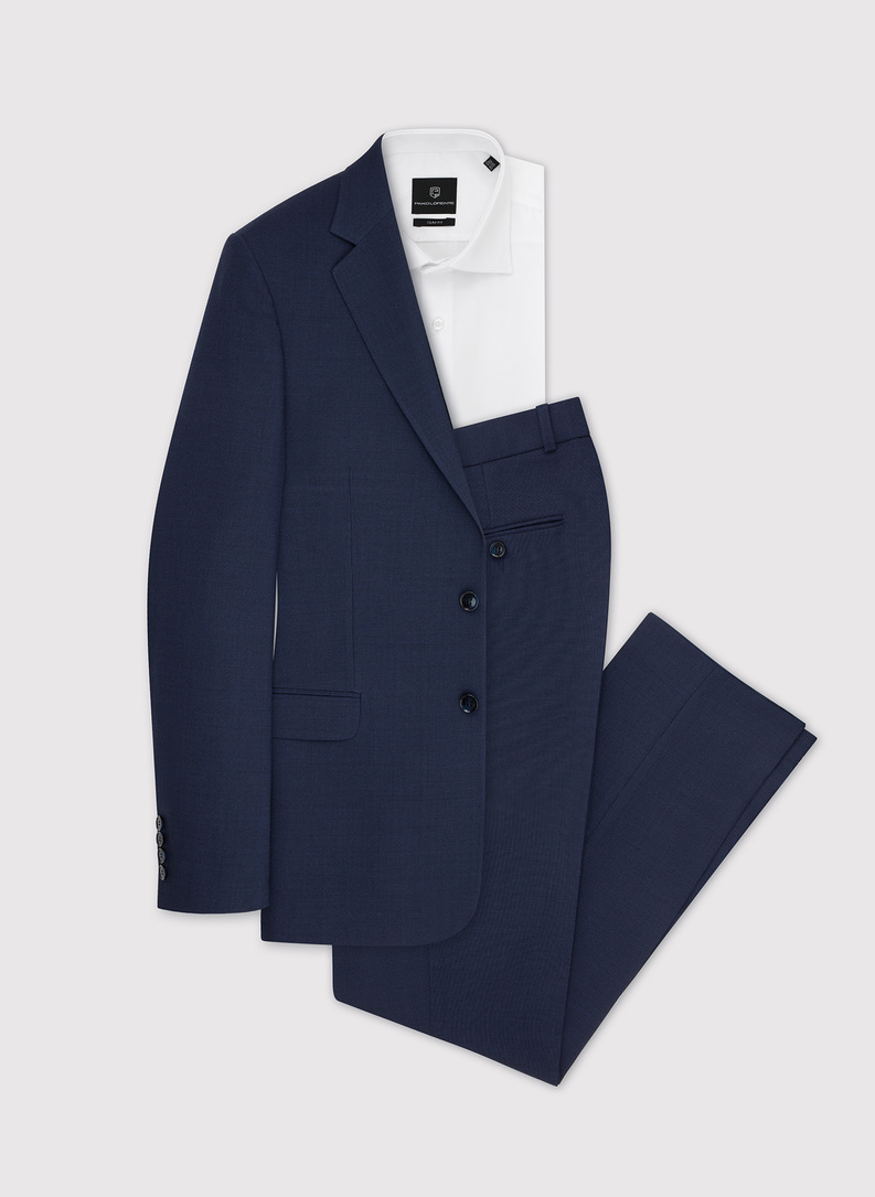 Dwuczęściowy garnitur męski w kolorze granatowym
