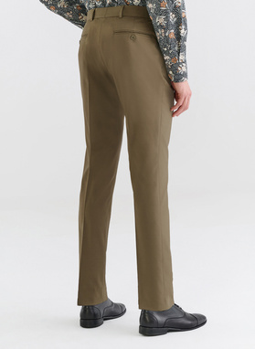 Zielony garnitur z wełną