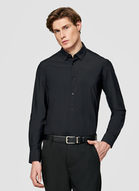 Czarna dzianinowa koszula męska