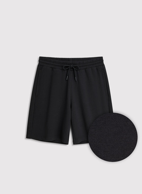 Czarne szorty dresowe