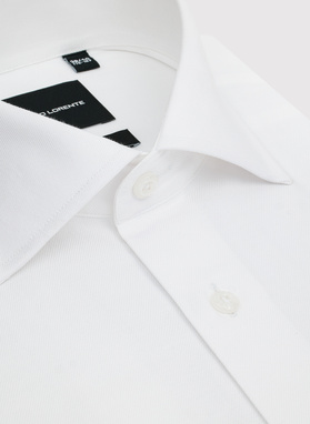 Biała koszula męska na spinki