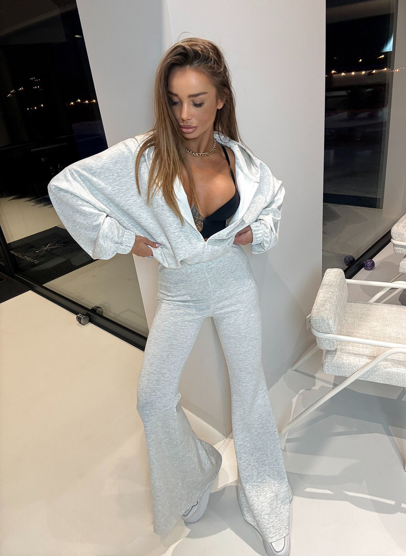 Komplet damski ENO w kolorze szarym