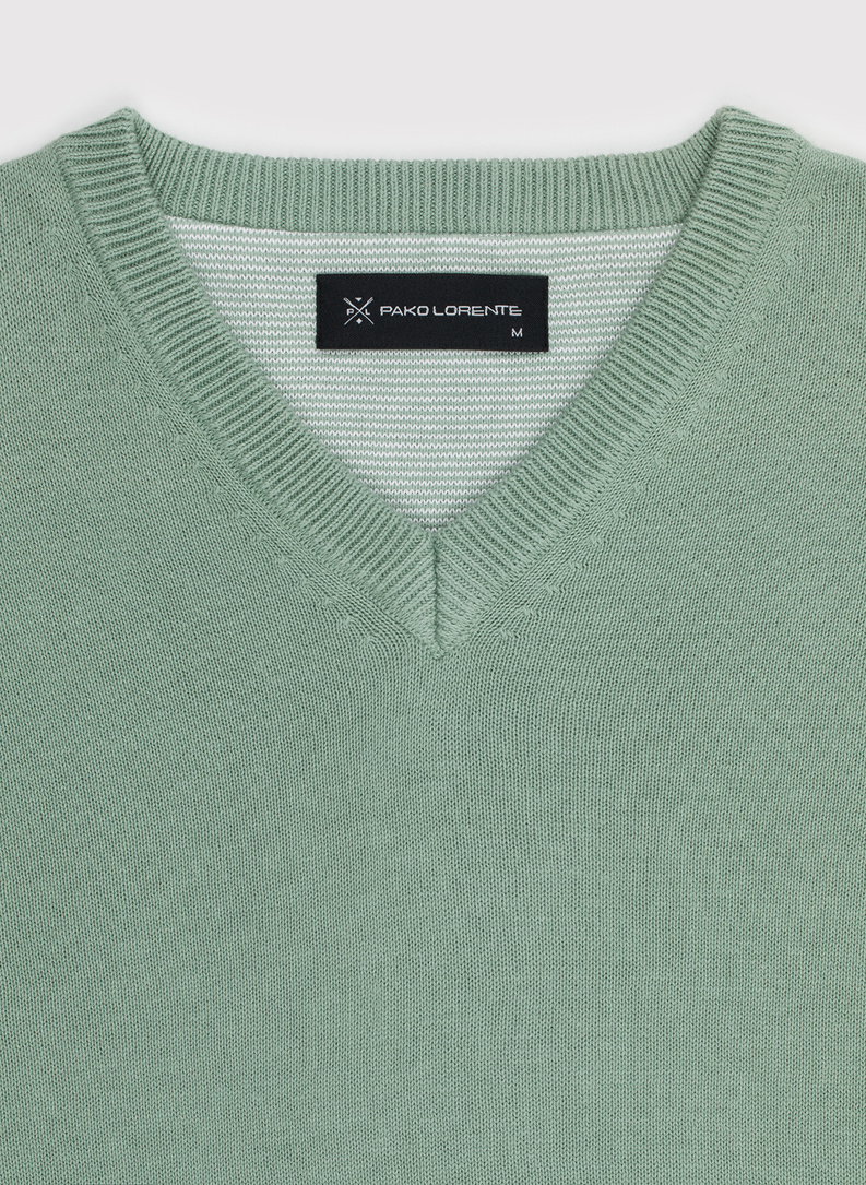 Zielony męski sweter w serek