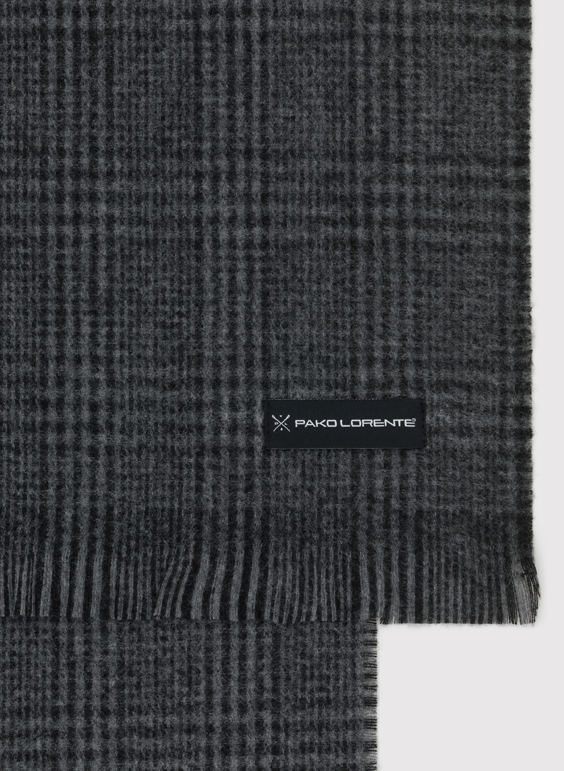 Szary szalik męski w kratę