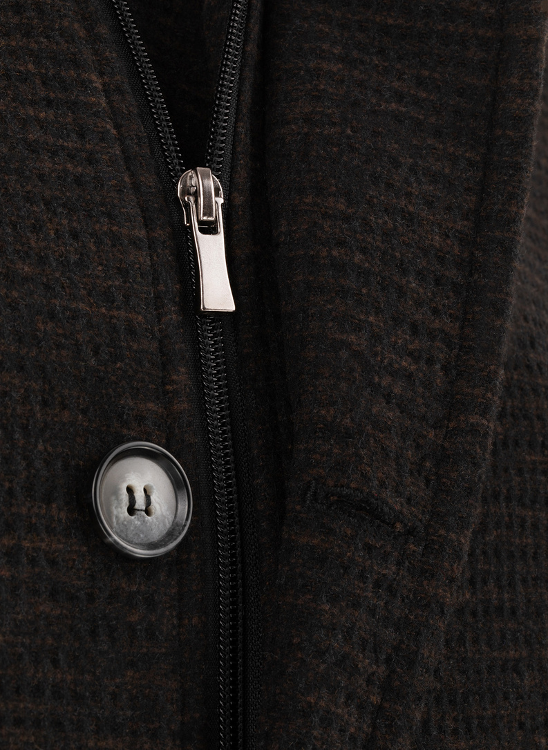 Czarno-brązowy płaszcz męski z odpinanym kapturem