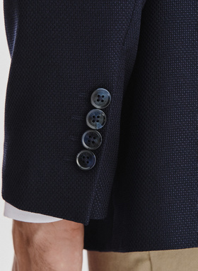 Wełniana marynarka w kolorze granatowym