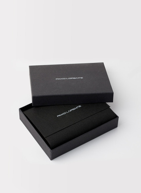 Brązowy skórzany portfel z wyjmowaną wkładką 