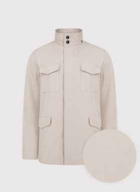 Wiosenna kurtka w kolorze beżowym