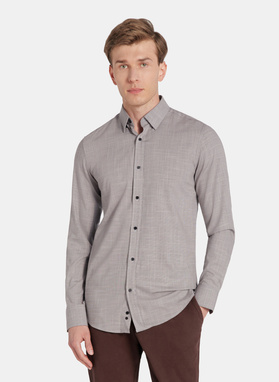 Brązowa koszula w drobną kratę