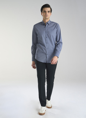 Granatowa koszula męska w geometryczny mikrowzór