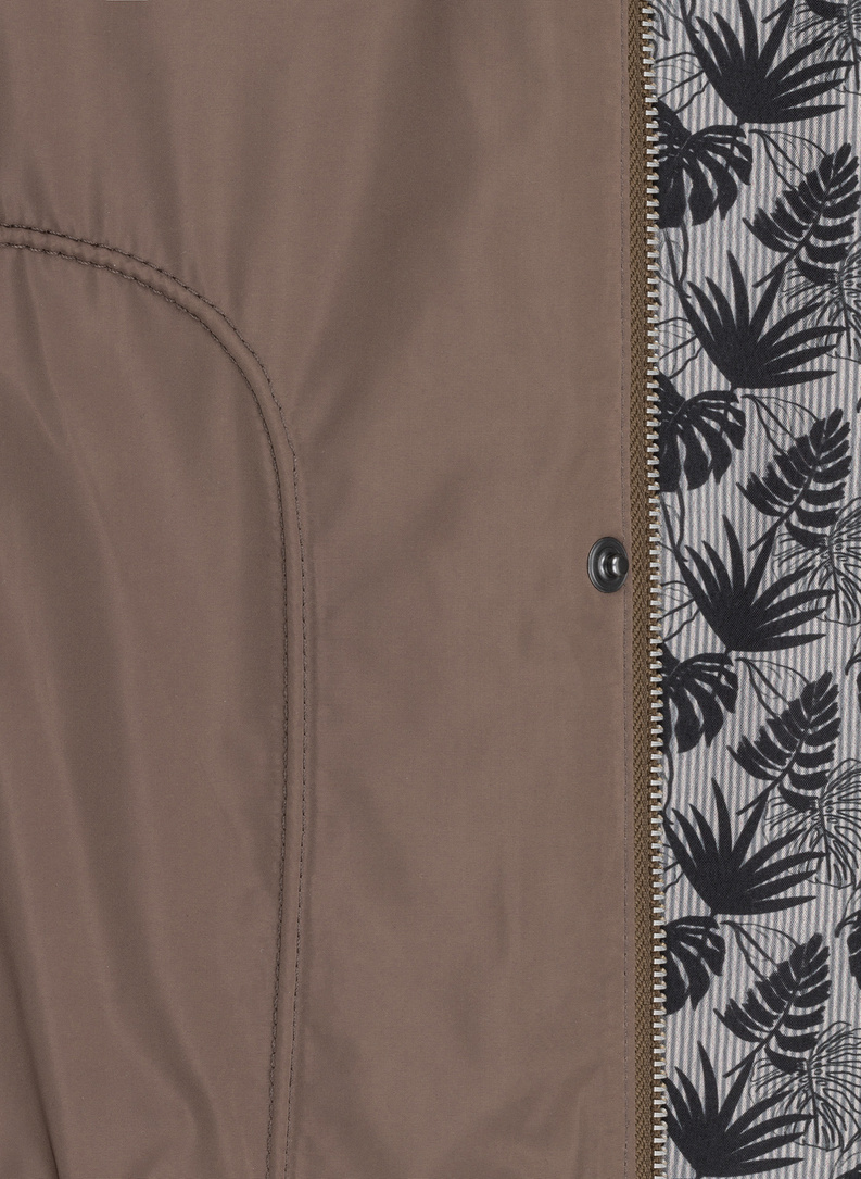 Brązowa krótka kurtka męska 