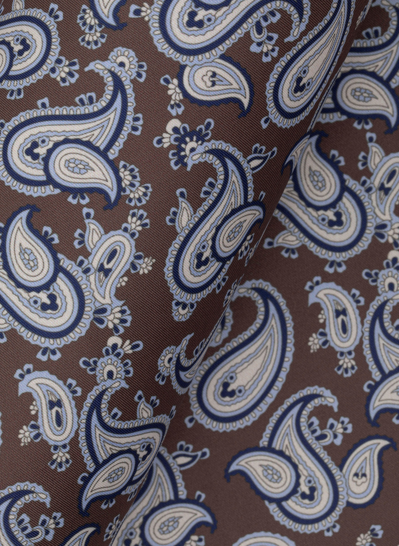 Brązowa poszetka paisley