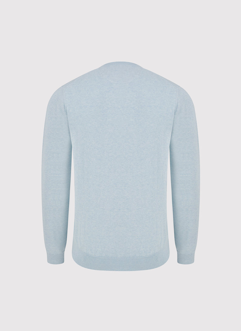 Niebieski sweter v-neck