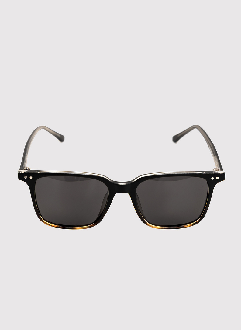 Brązowe okulary przeciwsłoneczne