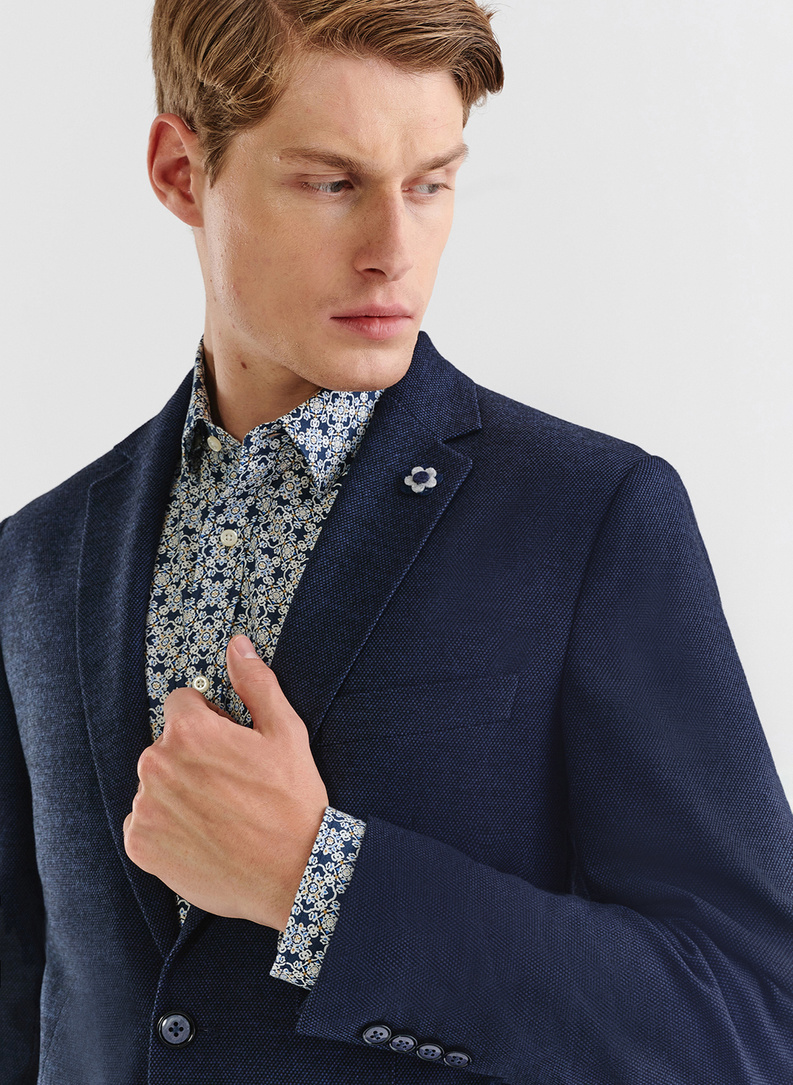 Granatowa marynarka casualowa