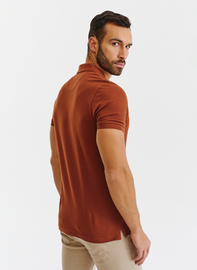 Gładki T-shirt polo w kolorze brązowym