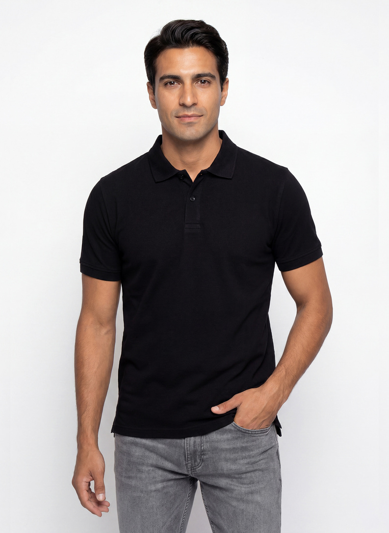 Czarny t-shirt polo z bawełny