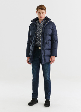 Granatowa długa pikowana kurtka