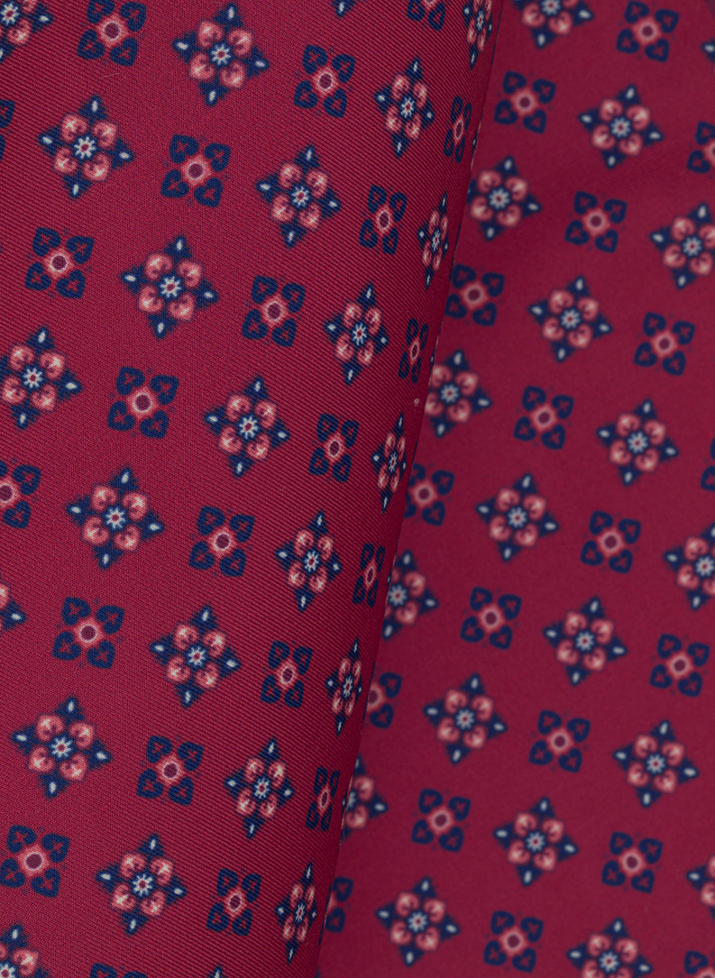 Bordowa poszetka w kwiatki