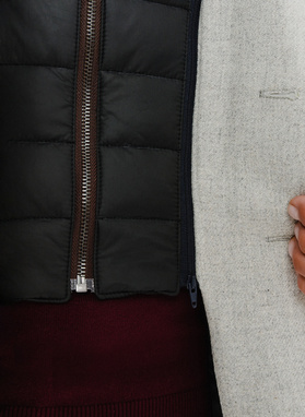 Szara marynarka męska z odpinaną podpinką