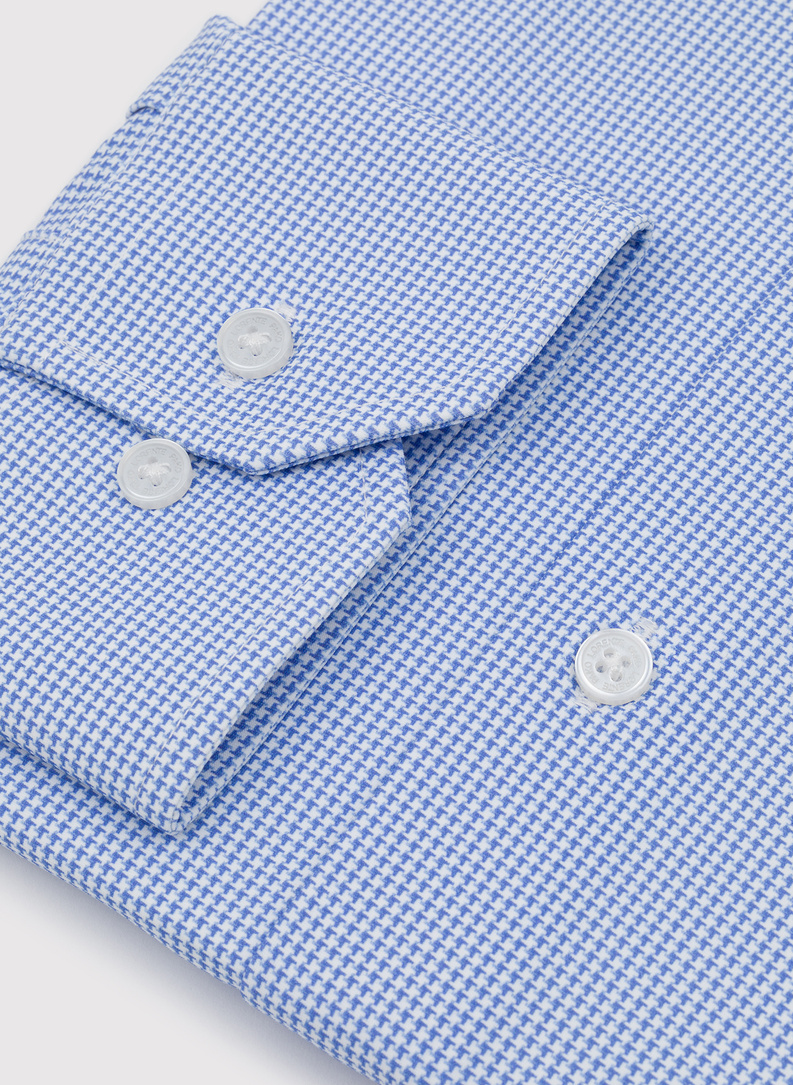 Niebieska dzianinowa koszula w pepitkę