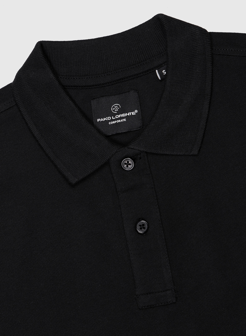 Czarny t-shirt polo z bawełny