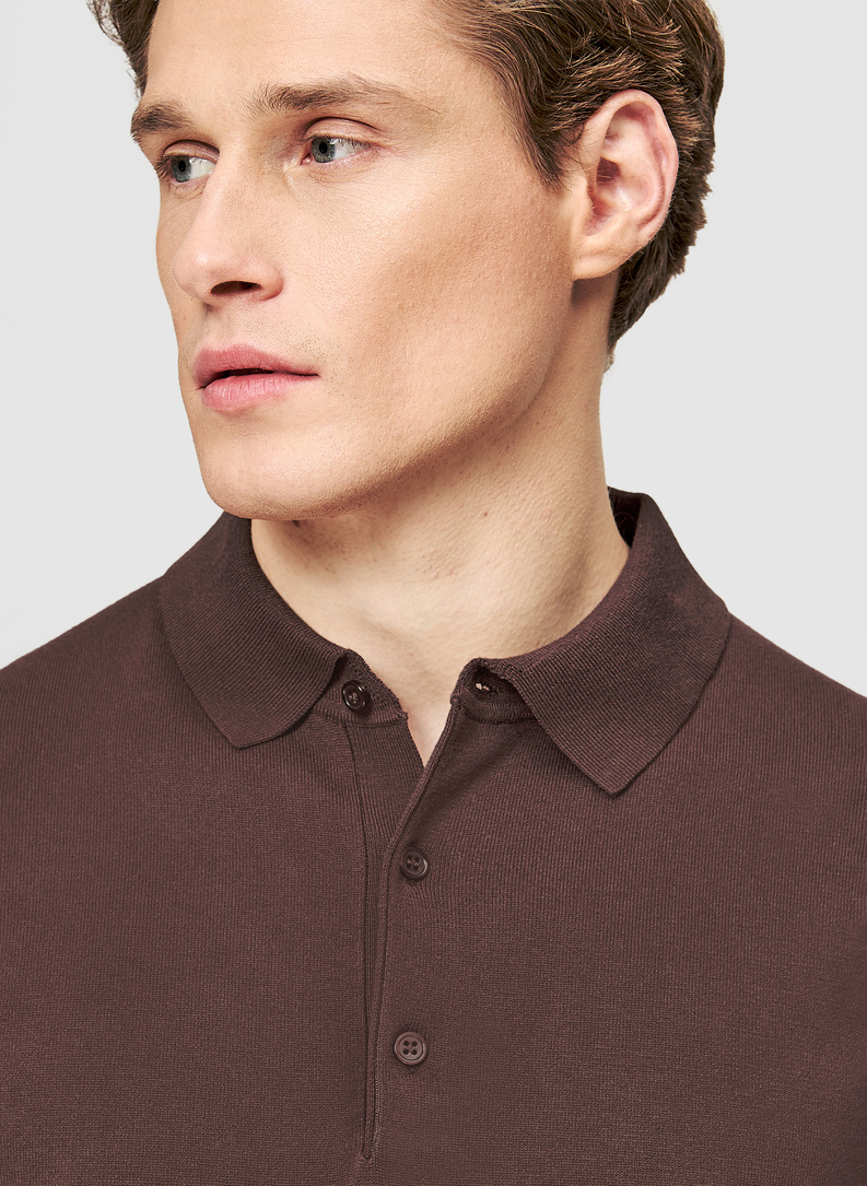 Sweter polo w kolorze brązowym