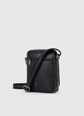 Mała skórzana torba męska z paskiem