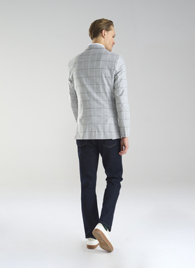 Jasnoszara marynarka męska w kratkę