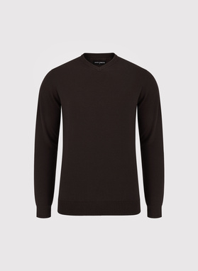 Brązowy sweter v-neck