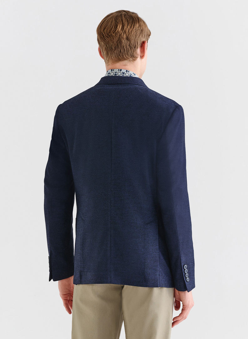 Granatowa marynarka casualowa