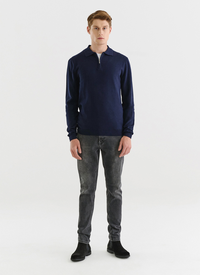 Granatowy sweter męski z kołnierzykiem