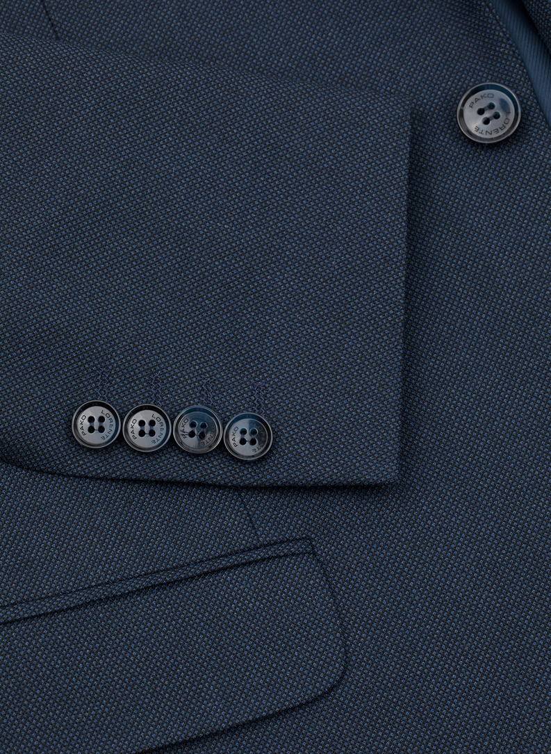 Dwuczęściowy garnitur męski w kolorze granatowym