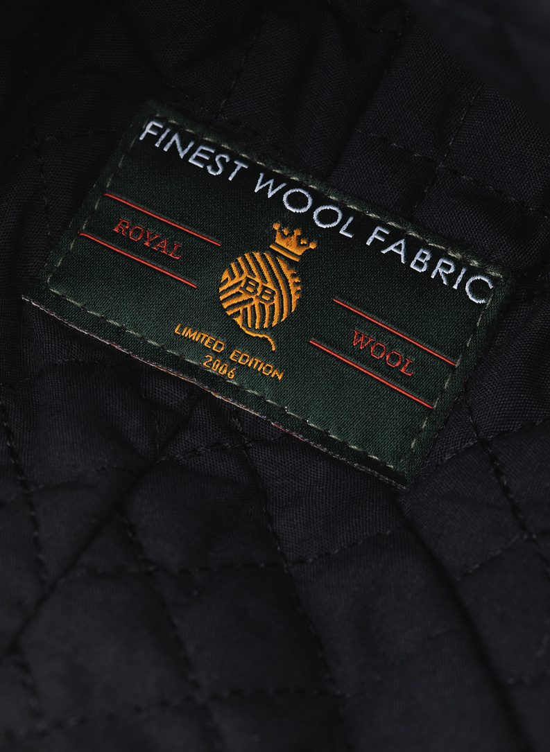 Czarny kaszkiet męski