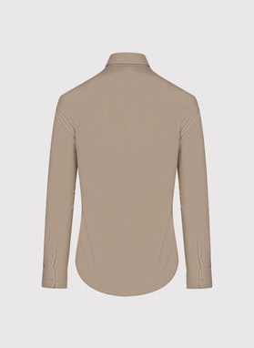 Beżowa koszula z lnem