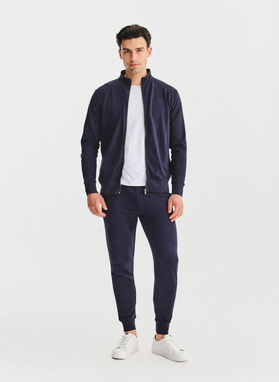 Granatowe spodnie dresowe