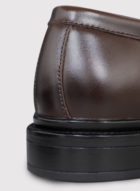 Brązowe skórzane loafersy męskie